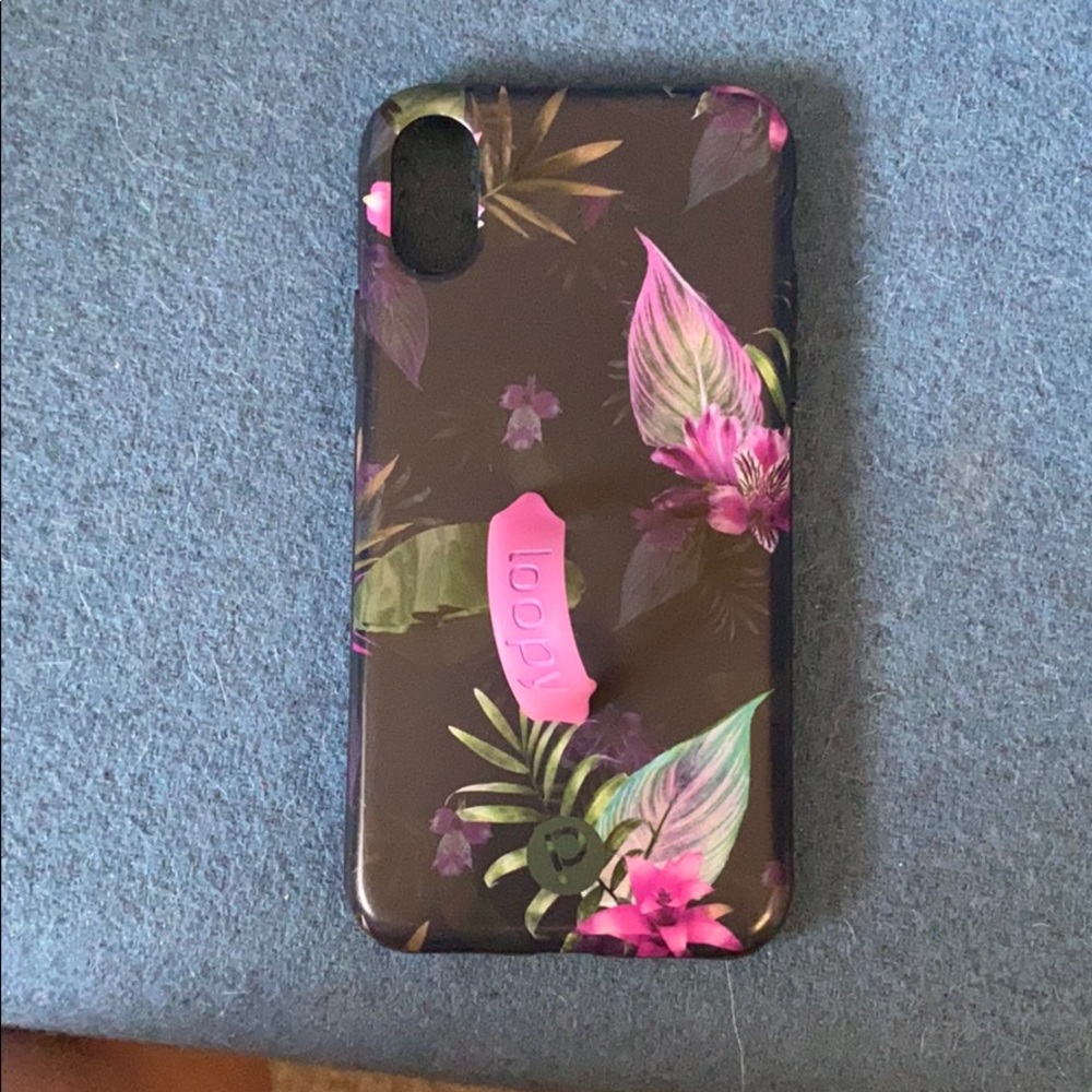 Black Floral Loopy (iPhone 10/10s)